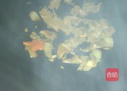 爆炒瘦肉蒜芯的做法图解4