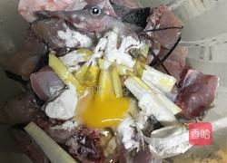 酸菜鱼的做法图解1