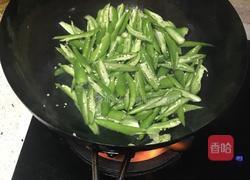 杭椒炒肉的做法图解5