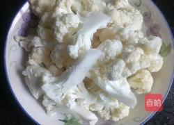 素炒花菜的做法图解1