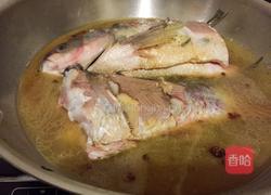 垮炖鱼的做法图解5