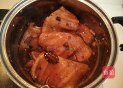 卤猪耳的做法图解11