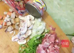 How to make bacon pizza 1