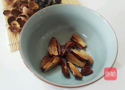 红糖桂圆红枣茶的做法图解3