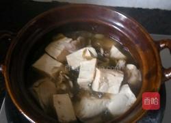酸菜炖冻豆腐的做法图解9