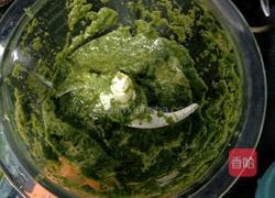 6寸菠菜戚风蛋糕的做法图解2