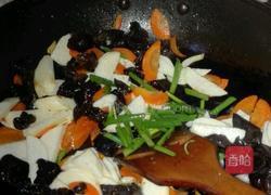 山药木耳炒虾仁的做法图解5