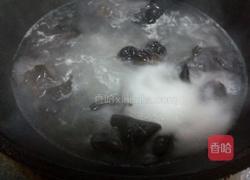 肉片木耳青笋的做法图解7