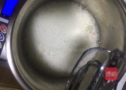 戚风蛋糕的做法图解6