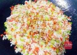 三丁炒饭的做法图解12