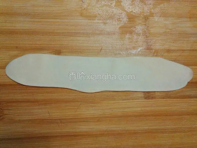 醒好后竖着再擀长