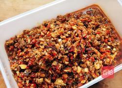 香菇肉末辣椒酱的做法图解2