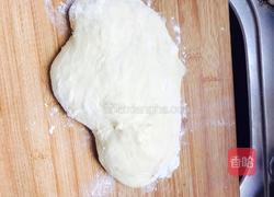 火腿肠面包的做法图解2