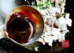 小蘑菇炒肉片(无盐无味精版)的做法图解9