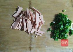 火腿葱花炒鸡蛋的做法图解3