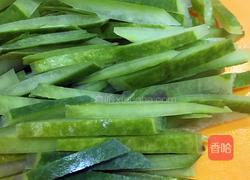 酸辣冬瓜皮的做法图解1