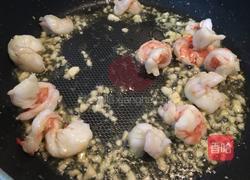 番茄鲜虾弯管意大利面的做法图解4