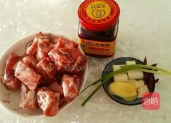 腐乳炖排骨的做法图解1