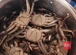 清蒸河蟹的做法图解1