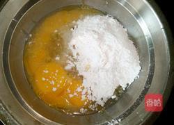 蔓越莓蛋糕卷的做法图解3