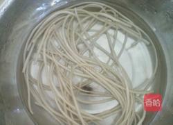 白菜炖粉条的做法图解3