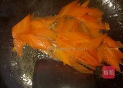 猪血胡萝卜的做法图解2