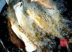 番茄罐头鱼的做法图解2