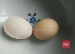 牛奶蛋羹的做法图解1