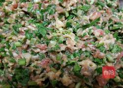 猪肉虾仁韭菜水饺的做法图解6