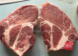 香煎梅花肉的做法图解1