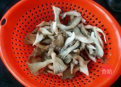 炸鲜蘑的做法图解2