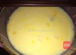 韭菜鸡蛋饺子陷的做法图解1