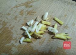 鱼头鱼尾青菜汤的做法图解3