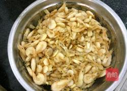 爆炒河虾的做法图解1