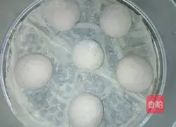 Illustration of how to make bean dregs steamed buns 10