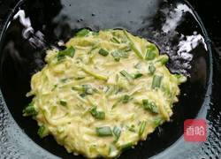 青萝卜丝鸡蛋饼的做法图解7