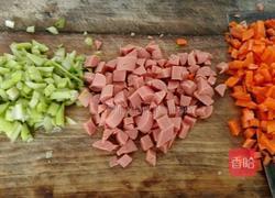 什锦炒方便面的做法图解3