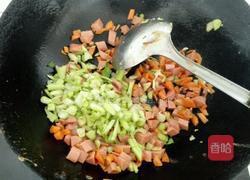 什锦炒方便面的做法图解5