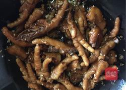 蒜香鸡爪的做法图解7