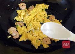 虾仁炒鸡蛋的做法图解8