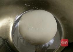 香菇猪肉包子的做法图解5