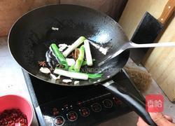 莲藕炖鸡腿的做法图解8