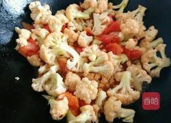 西红柿炒菜花的做法图解7