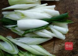 大葱鸡蛋的做法图解2