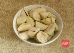 豆酱土豆焖茄子的做法图解1