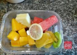 水果茶的做法图解1