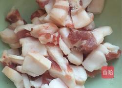 猪肉熬胡萝卜的做法图解3