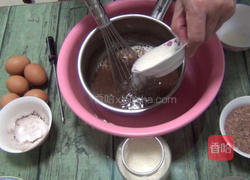 巧克力戚风蛋糕8寸的做法图解6