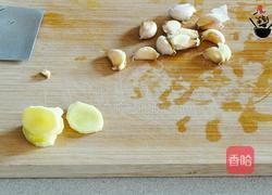 萝卜牛腩煲的做法图解4