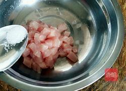 豌豆米炒肉丁的做法图解6